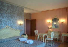 Chambre Lits Jumeaux Supérieure avec Balcon