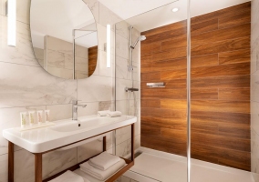 Chambre Executive avec vue sur la mer et le jardin
