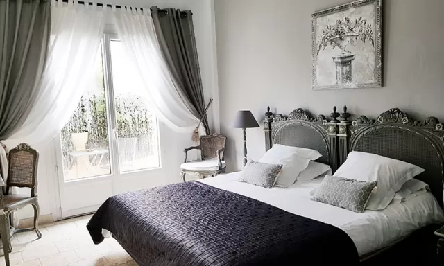 Olympus room