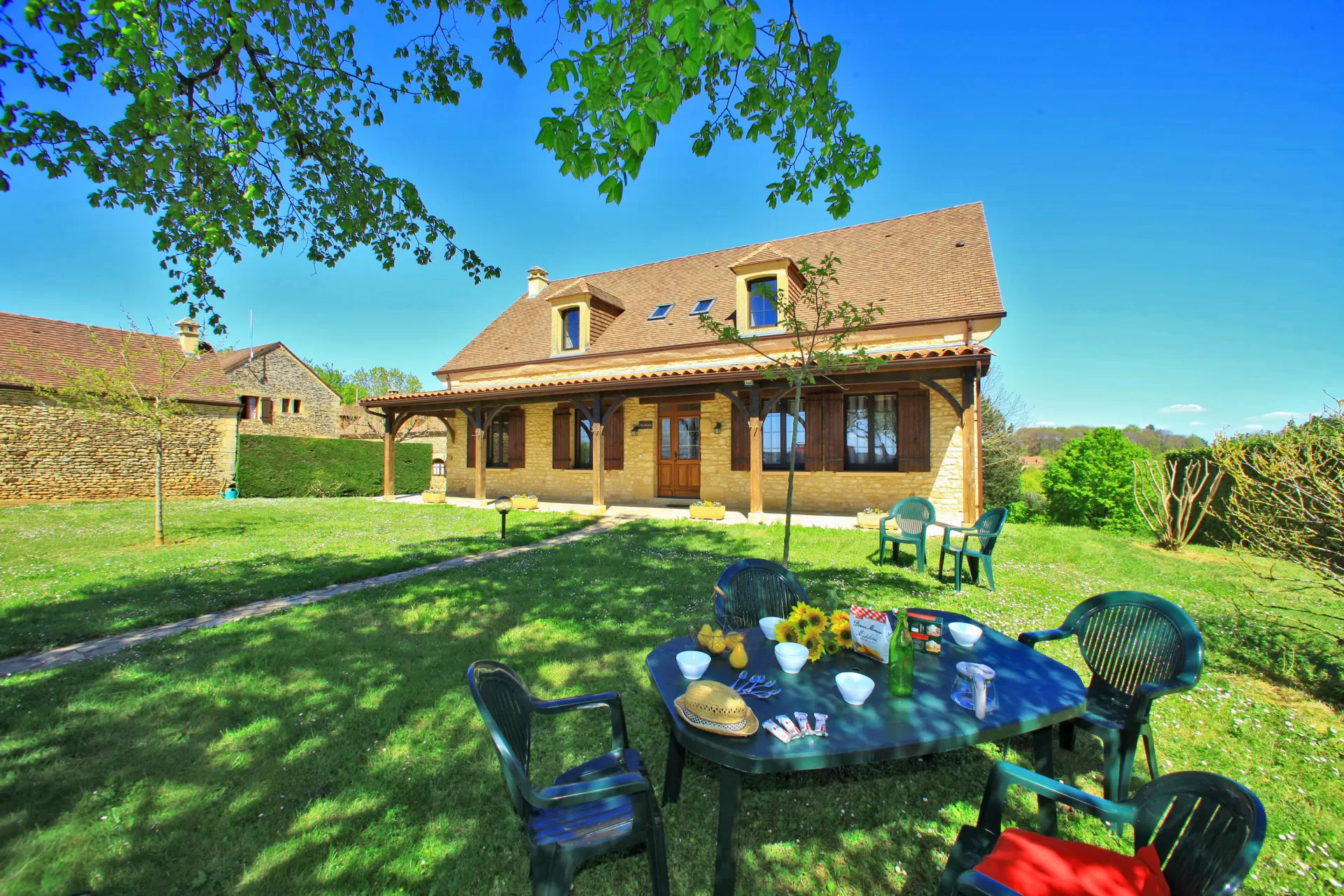 Combas Village de Gîtes- Robhéline