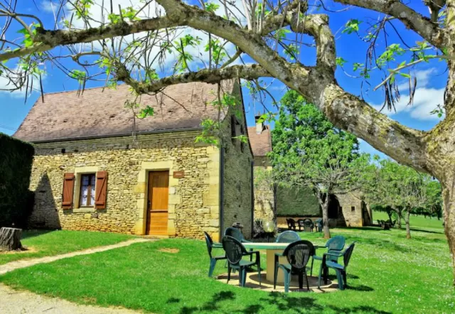Combas Village de Gîtes- Sabine