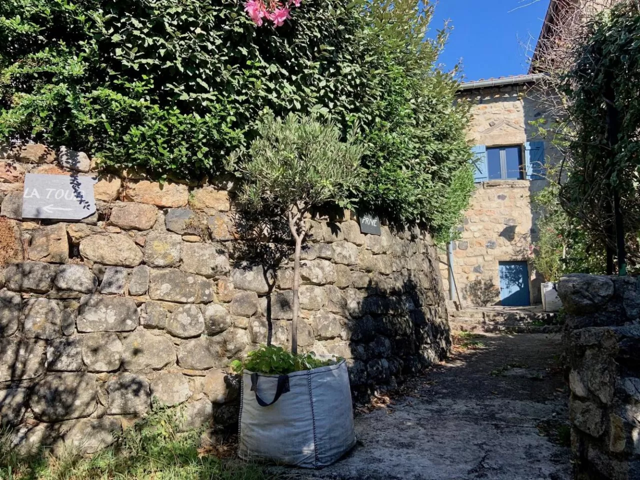 Le Donjou du Chastelas