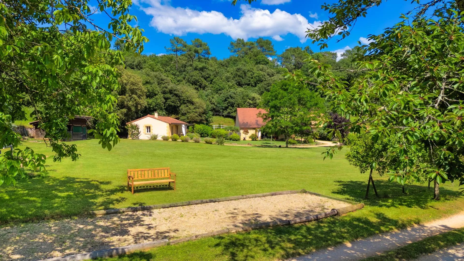 Bungalows y Cabañas Carsac Aillac