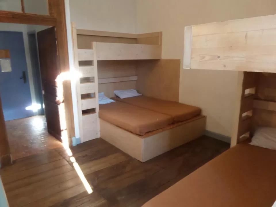 Chambre simple avec douche