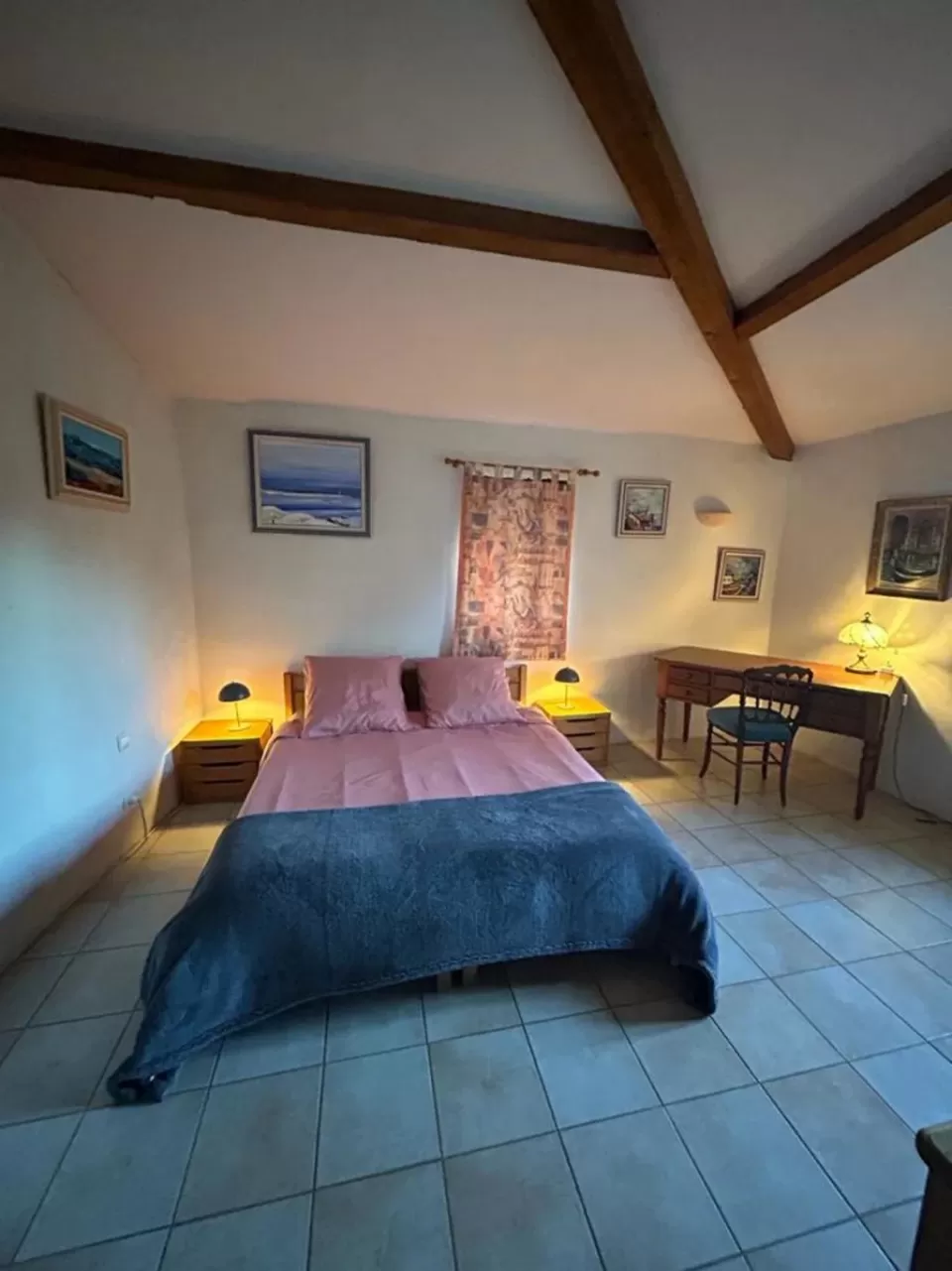 Amethyst Room