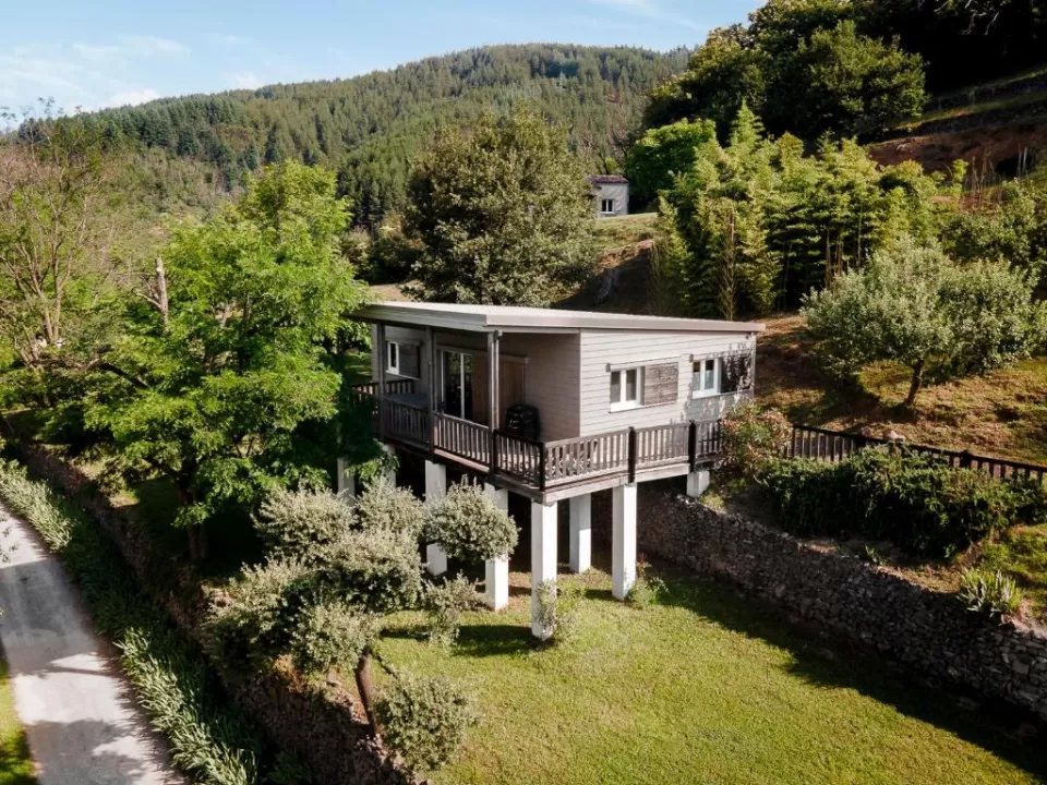 Domaine du Vernadel- Gîte Le Pélou