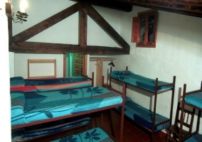 Lit dans plusieurs chambres