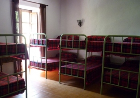 Lit en chambre pour groupes